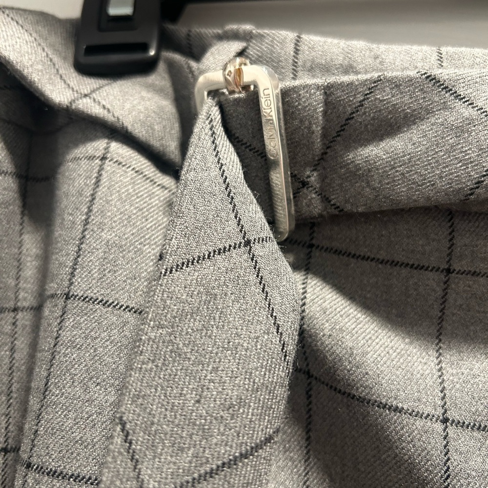 NWOT Calvin Klein Gray Plaid Dress Pants